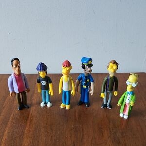 Vintage Y2K Playmates Toys Simpsons Characters Frink, Lou, Jimbo, Cletus, Carl